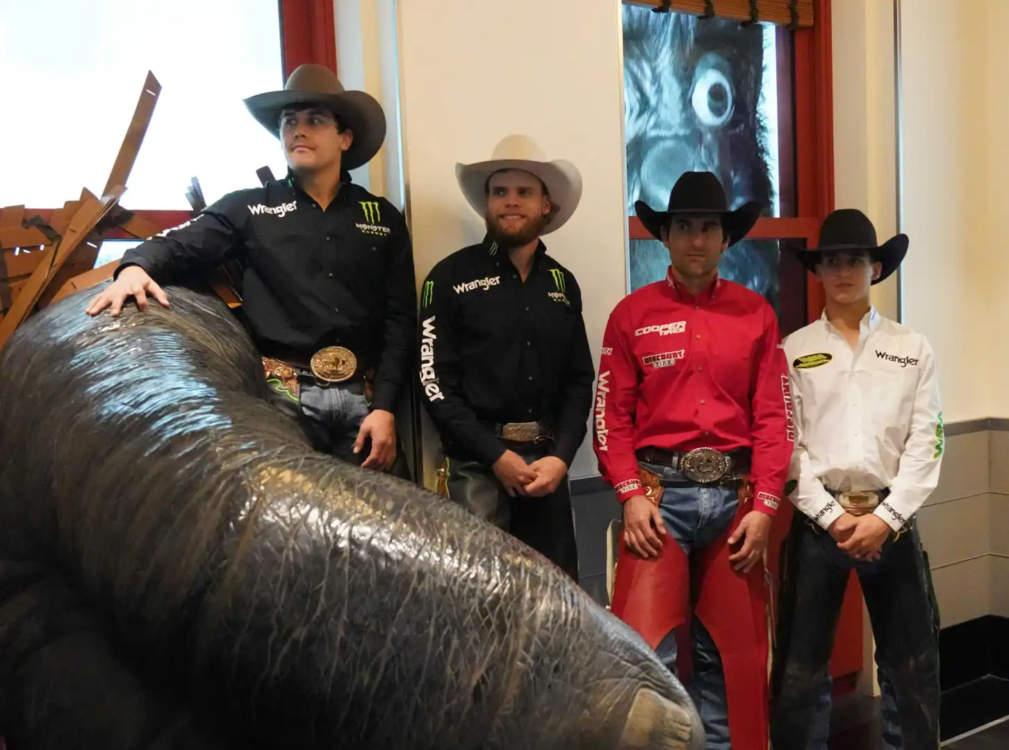 eb17061b-9b5a-417c-b200-160f83c5ea8a