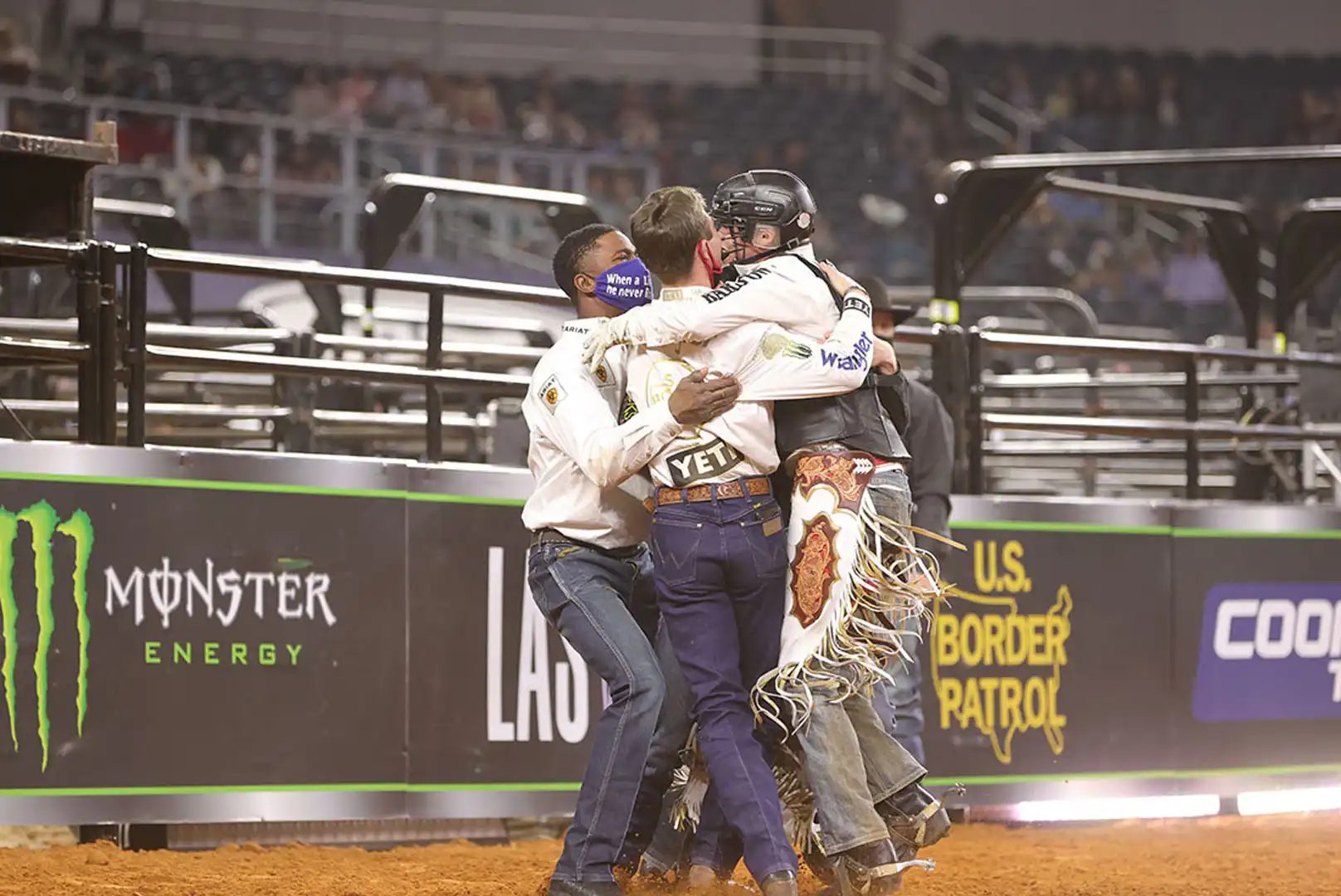 6d747fbd-2b1b-4693-a289-19b3eaaff0b2