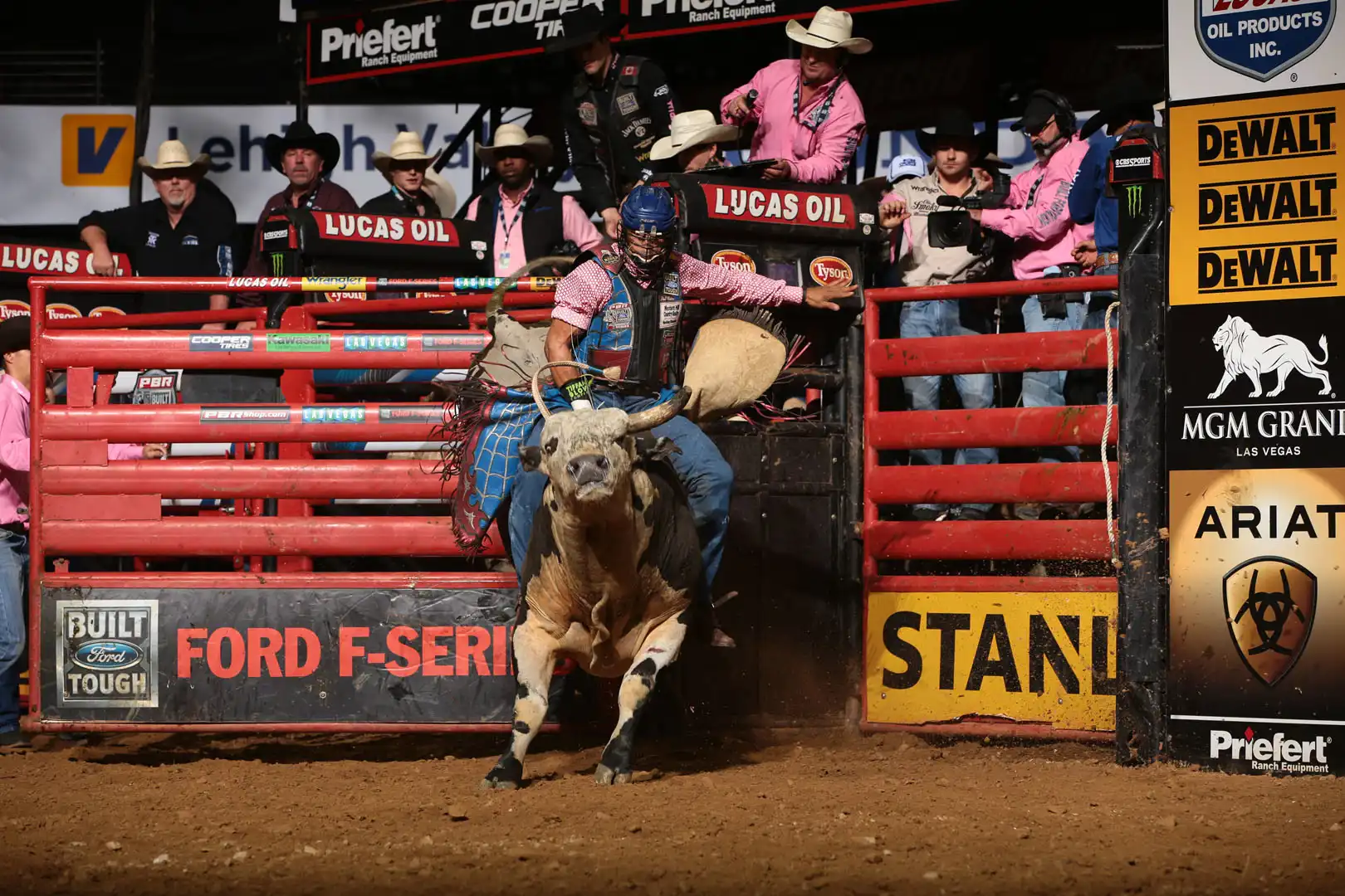 0544077d-525a-41f3-af31-6a6d820ec042