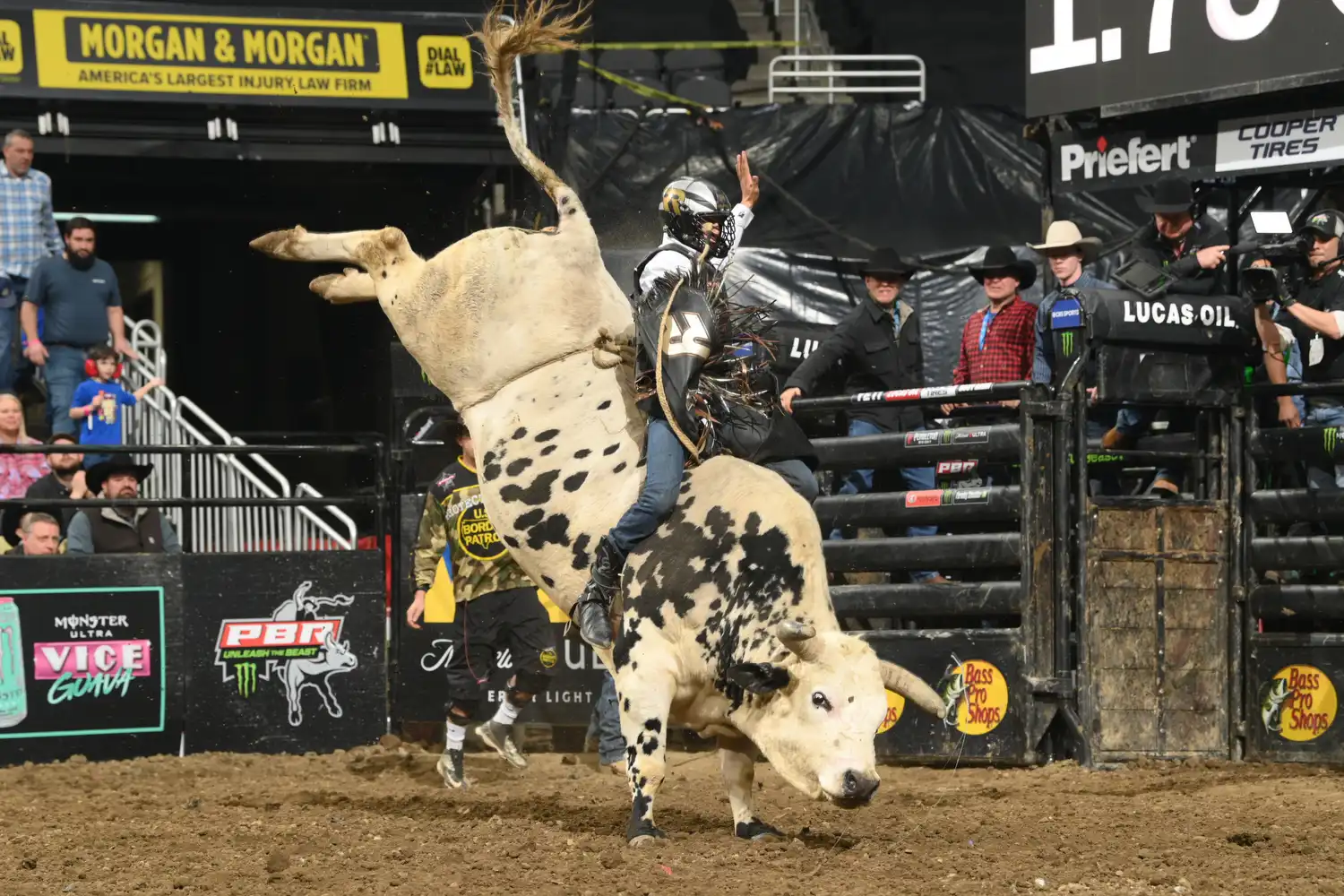 25 LIVE Pittsburgh 02 573