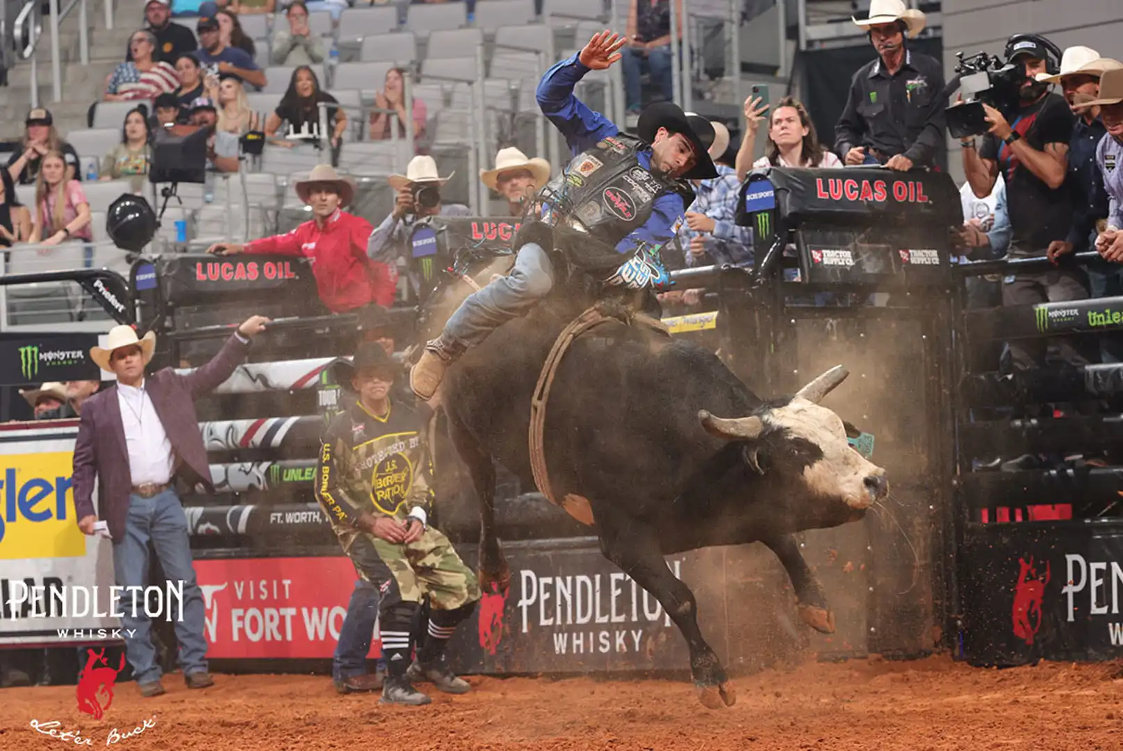 f93c1d52-3908-46e3-9fbd-2e84fd2a6f6d