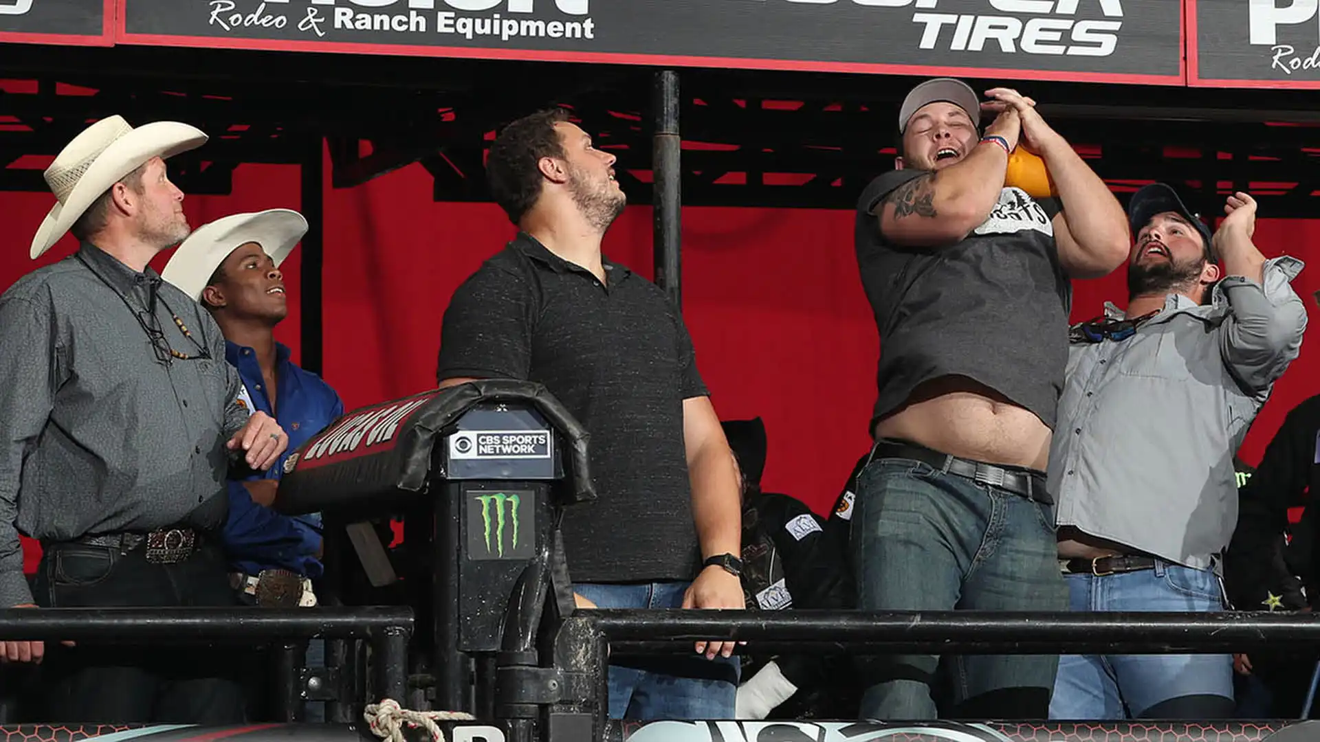 8debe9db-d634-4fd1-aa75-3faabacd1318