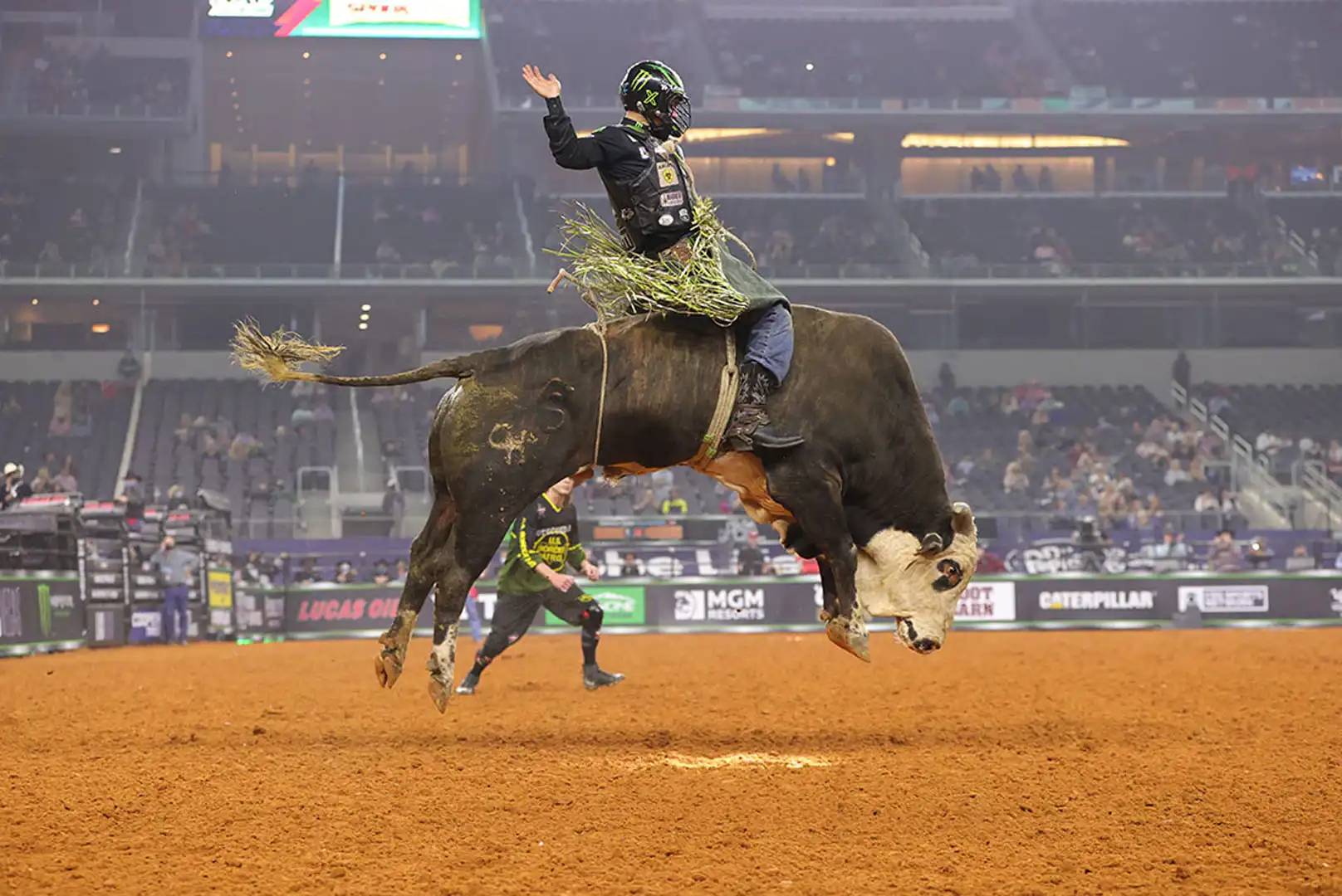 20eaf5ef-64b3-4165-8442-9ef04b554d98