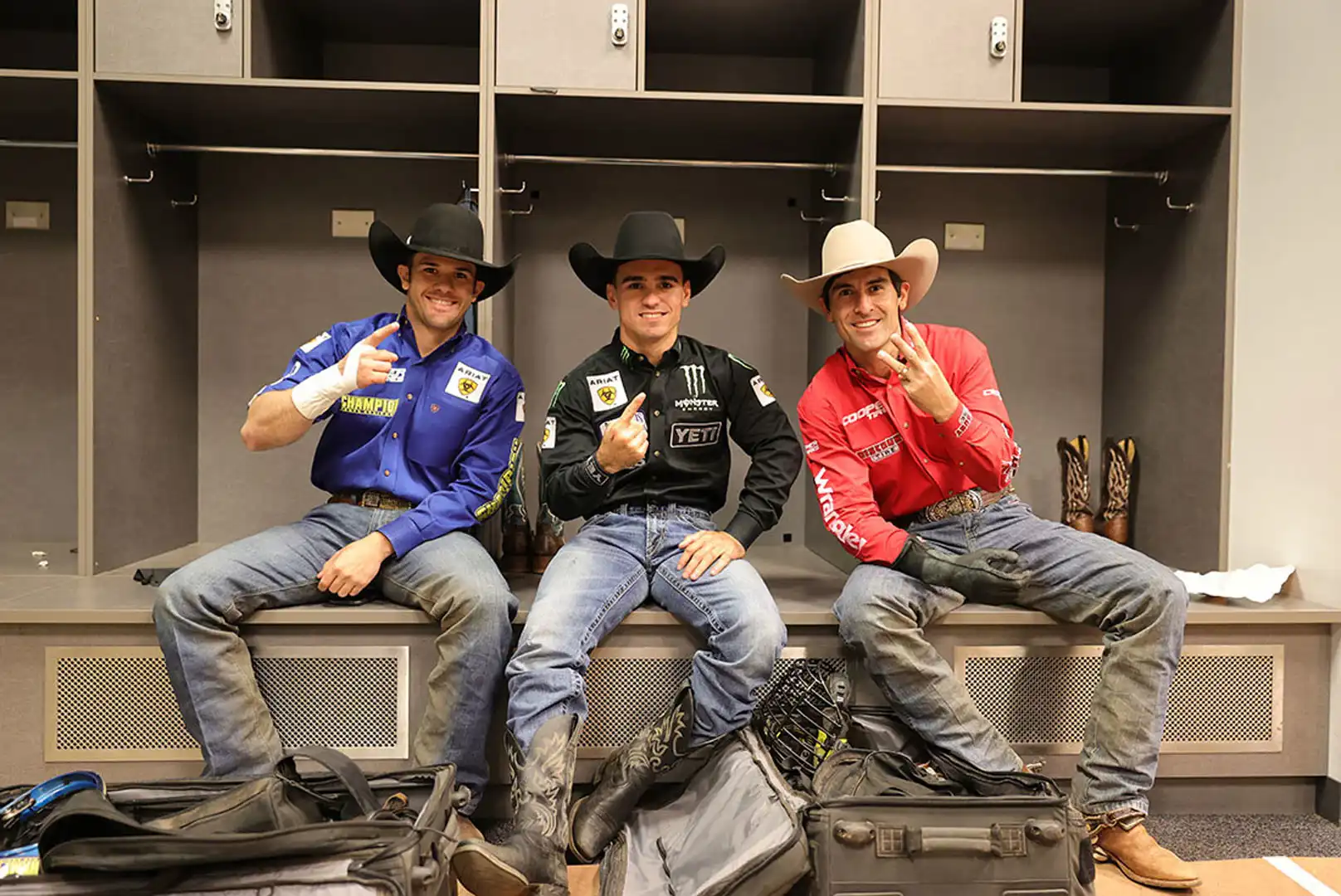 dc878b88-d2f9-4c9e-84ec-a916e2a86ea4