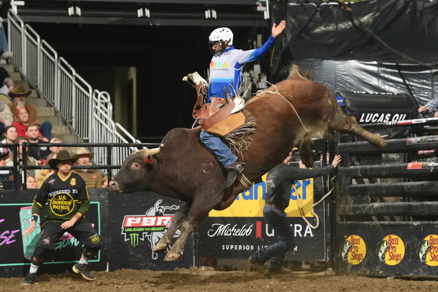 25 LIVE Pittsburgh 01 863