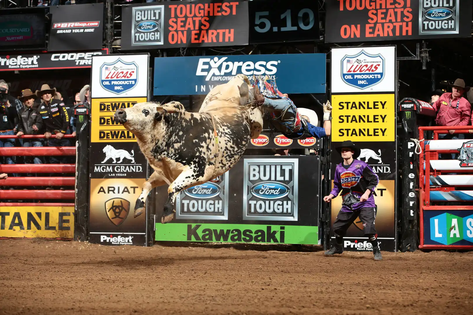 64027cbf-0d8a-46f4-8267-f314ebd9b559