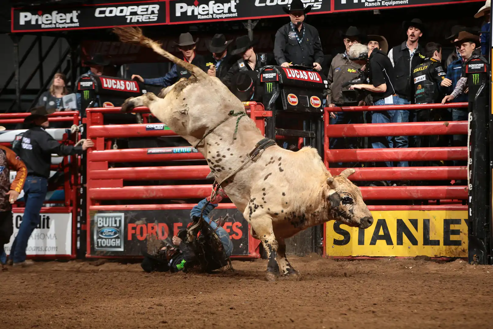 f73a29a7-f1d6-4996-aac7-9ade5a49528f