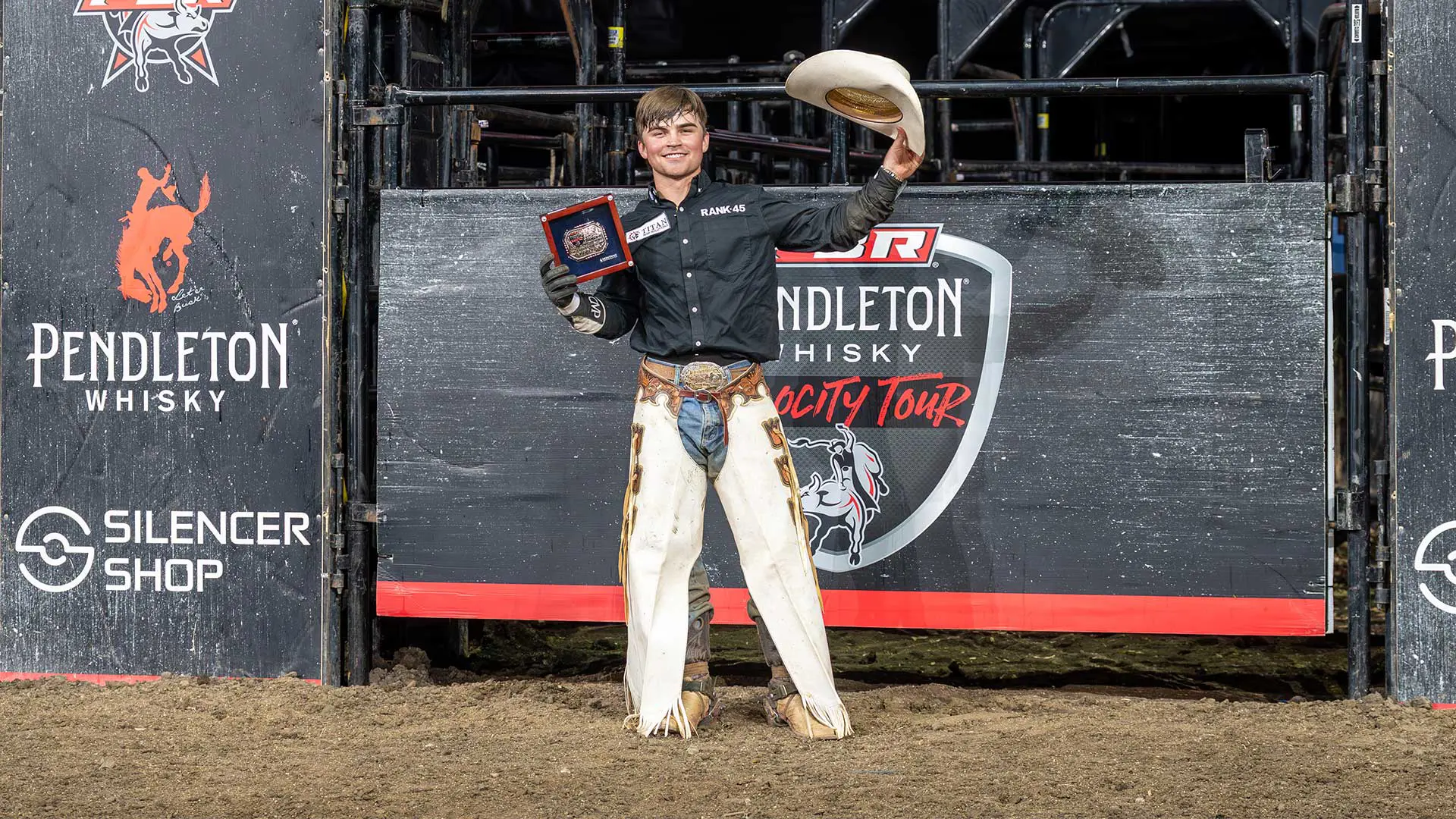 PBR’S Pendleton Whisky Velocity Tour bucks into Grand Forks, North Dakota for two nights of non-stop action
