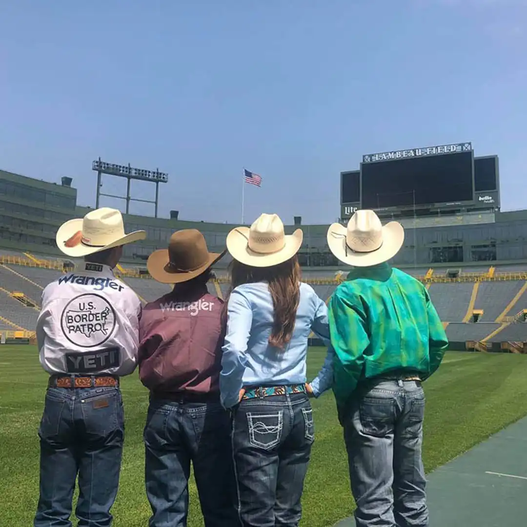 e299f99b-bd21-490c-9703-c30d460879ea