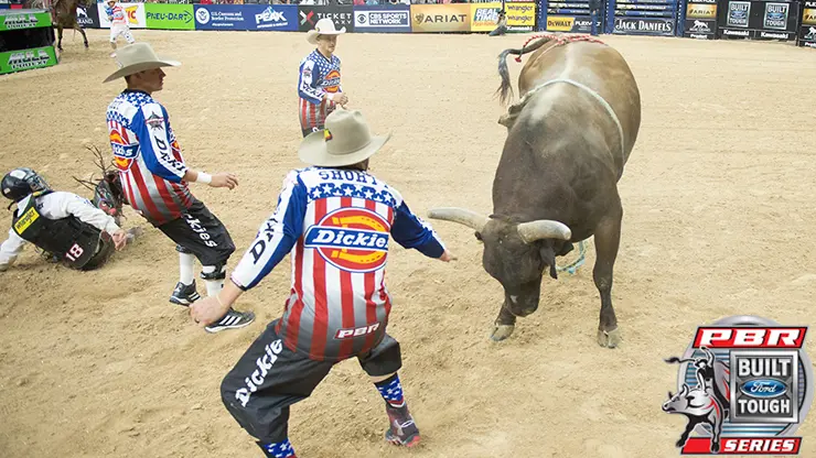 Bullfighters Gorham and Newsom featured on PBR Tough 10