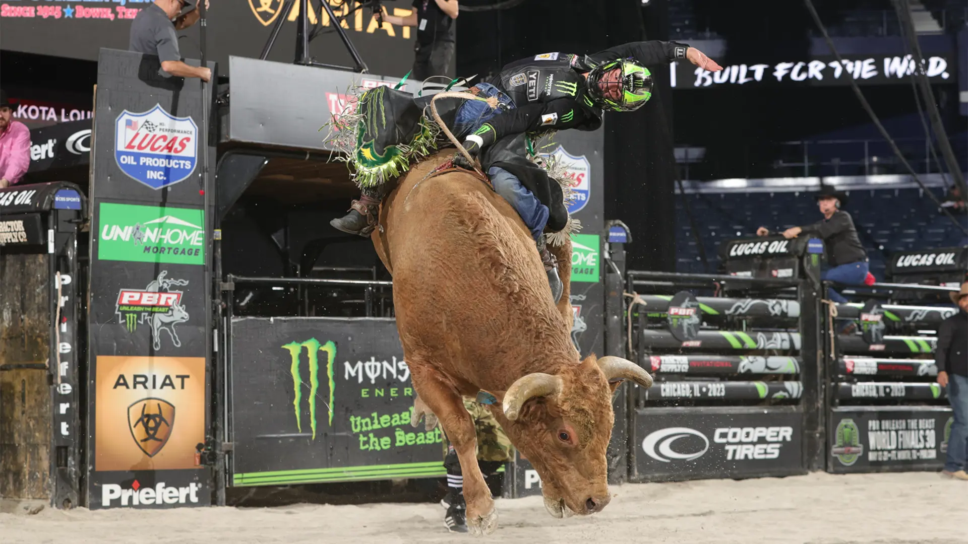 Leme remains dominant, looks to stay healthy in chasing third gold buckle