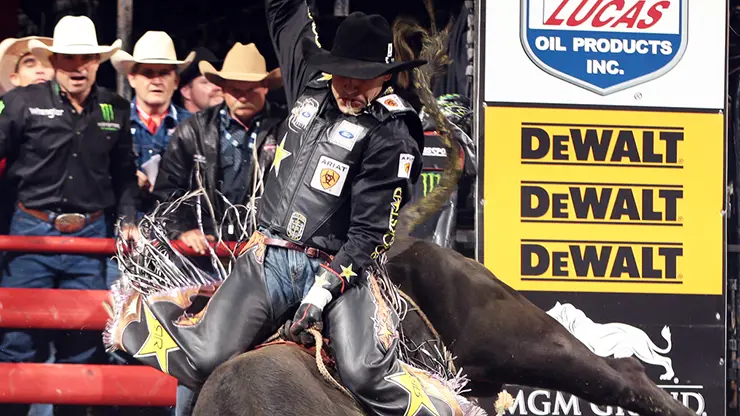 Vieira takes over No. 1 spot in world standings