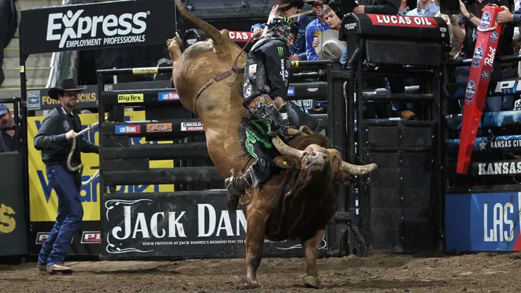 Jenkins wins in Kansas City