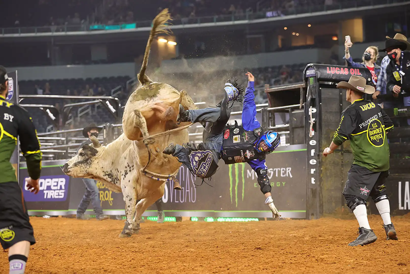 a9a16a83-bc34-4edc-a97a-124e36369607