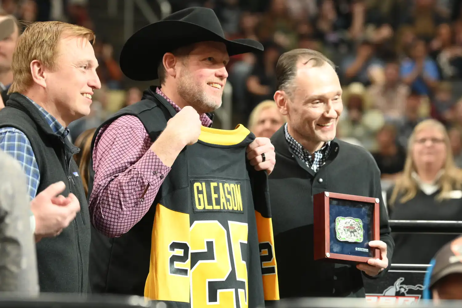 25 LIVE Pittsburgh 02 624