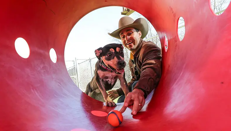 PBR bull riders give back to the community on Rider Day of Service