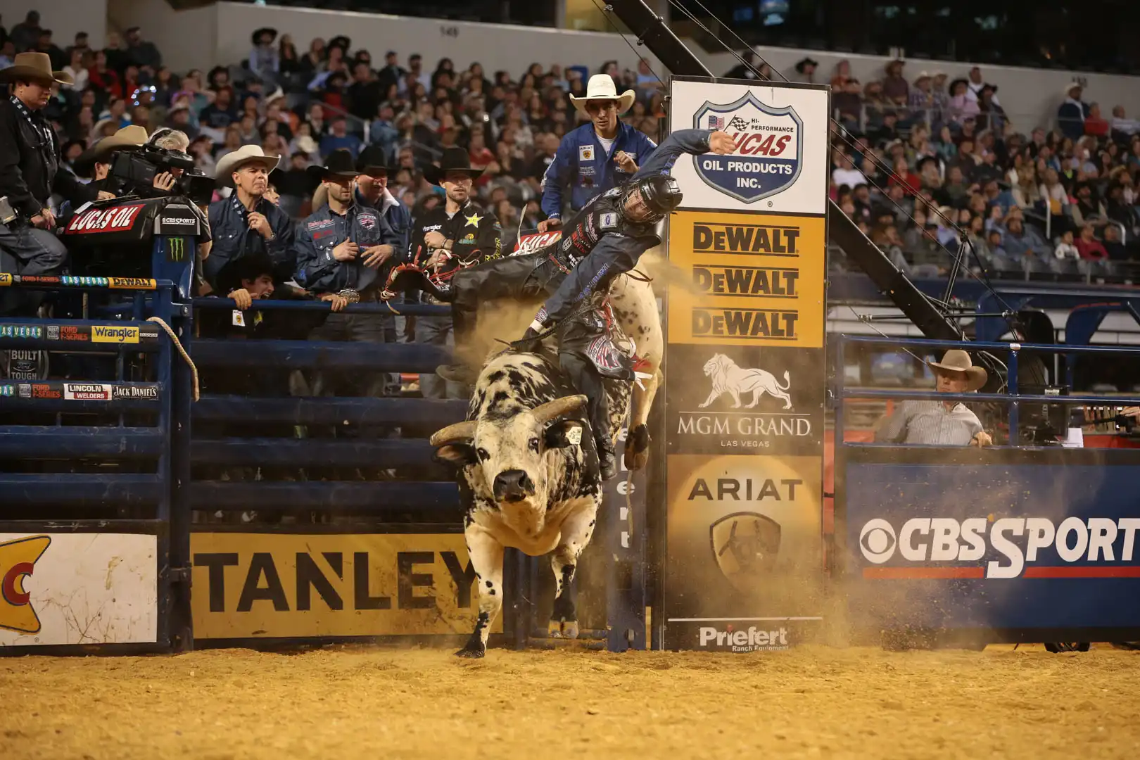 aa60d511-ab37-4a7f-9aa8-b747f0ba5461