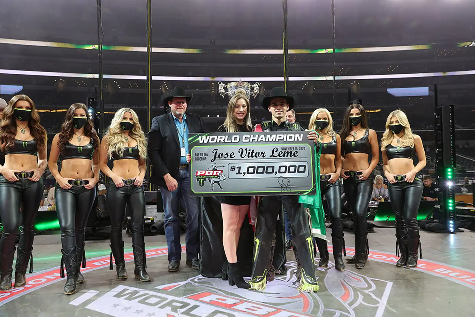 a305dd61-503e-4f01-98a4-e04d40a407ba