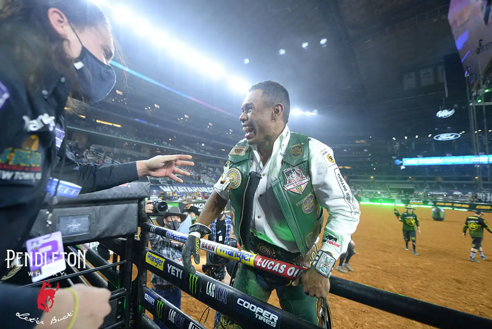 6ef5f3ac-cfb2-4b3e-a720-7223e63cb147