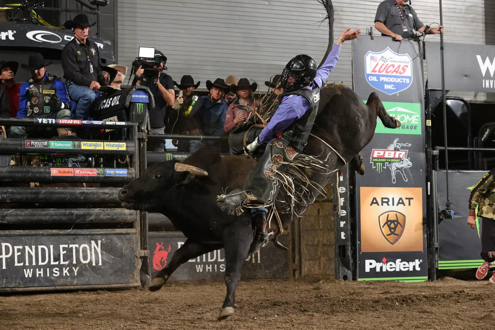 f38b801f-43fb-4acf-8aac-aa9e9c0ccb53