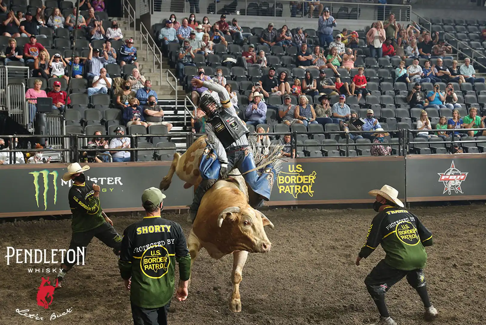 6edeeba5-c8cd-42ff-a0a0-bd9efde0ac65