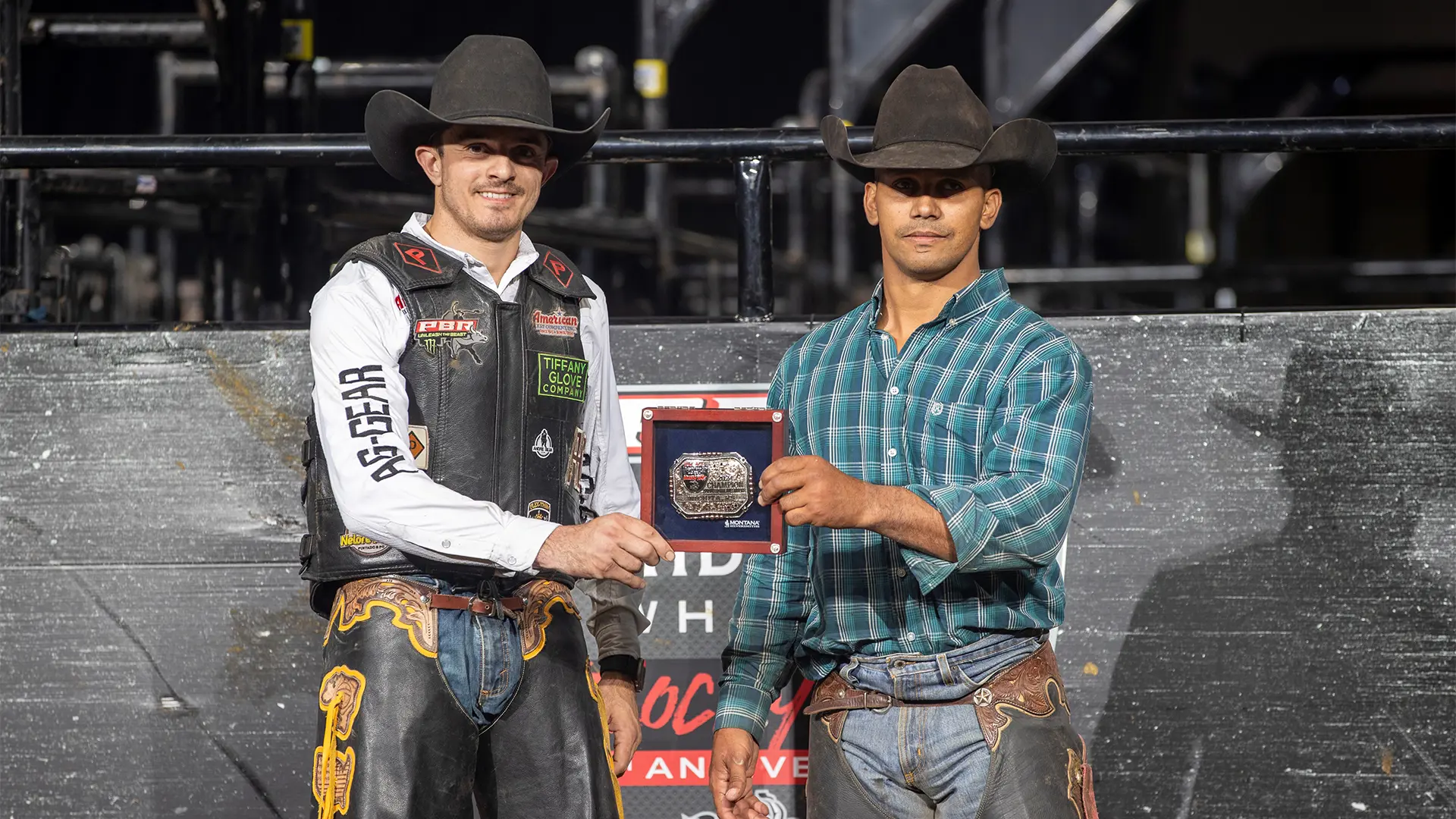 Marcelo Procopio Pereira, Paulo Ferreira Lima tie for event win at PBR Pendleton Whisky Velocity Tour stop in Wichita, Kansas