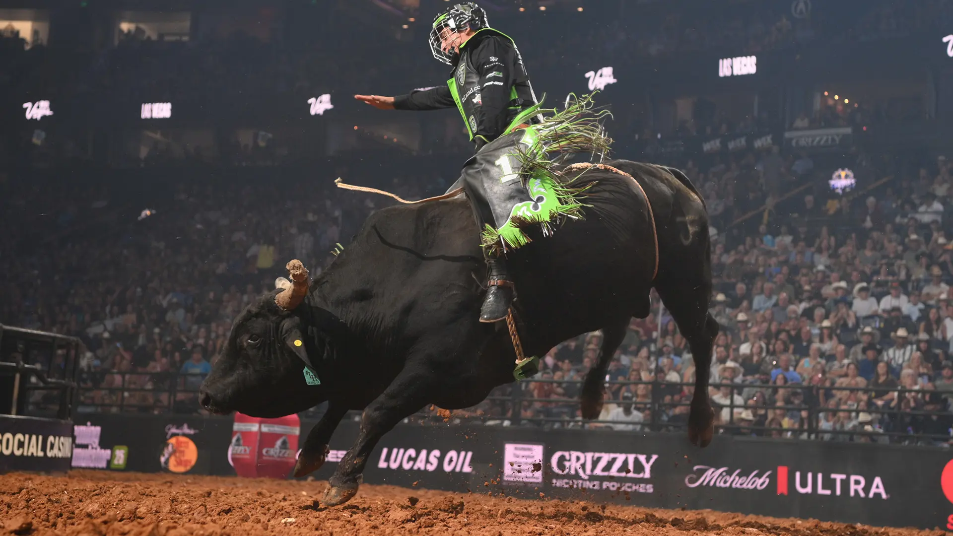 Texas makes history, Austin is white hot, and Nashville thrills the home crowd 