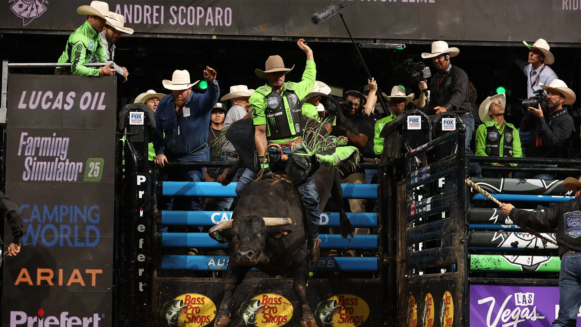 To open Gambler Days the Oklahoma Wildcatters stun the Arizona Ridge Riders, still maintaining one-game lead in 2025 PBR Camping World Team Series standings; three teams tied in second