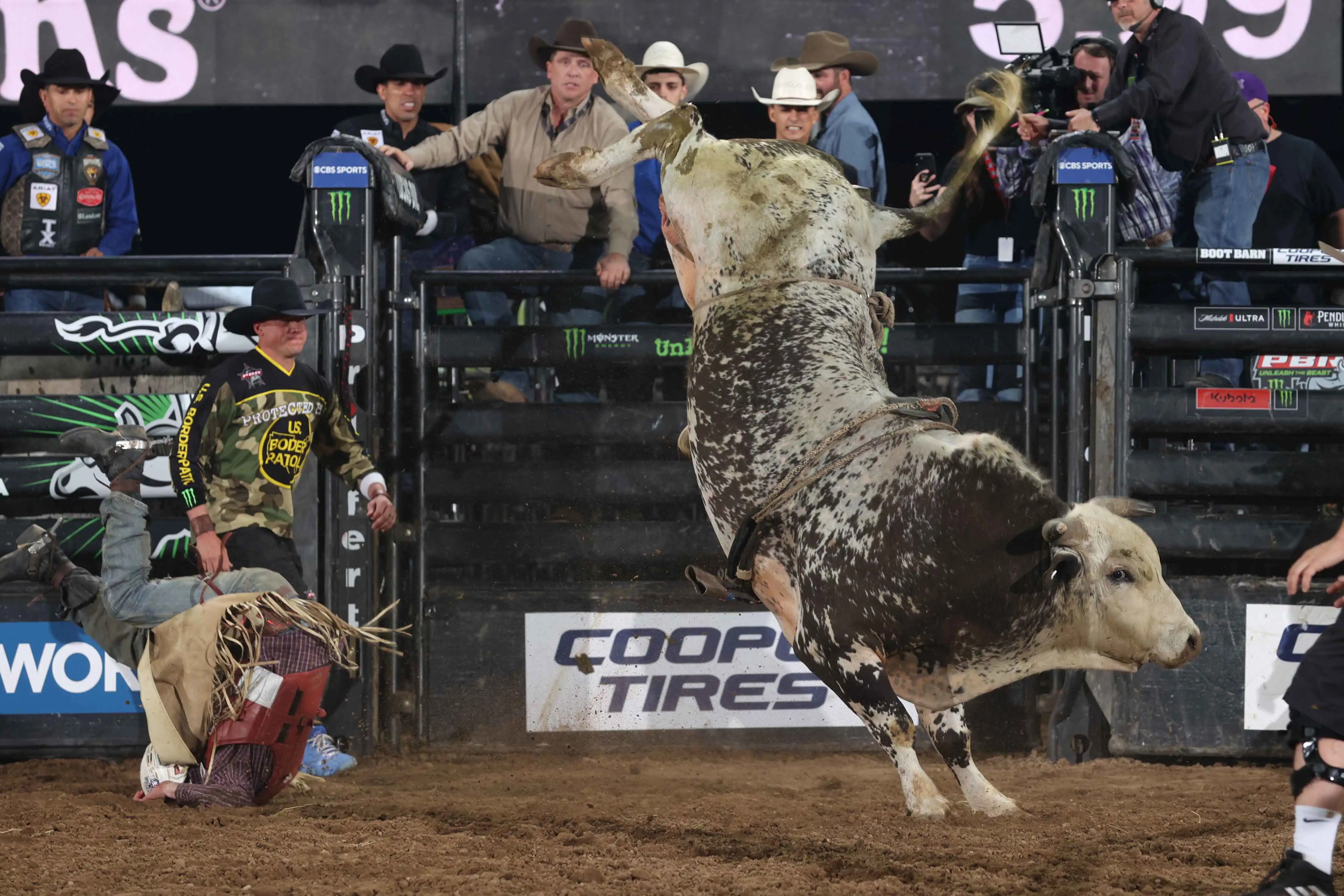 25 LIVE Nampa 02 126