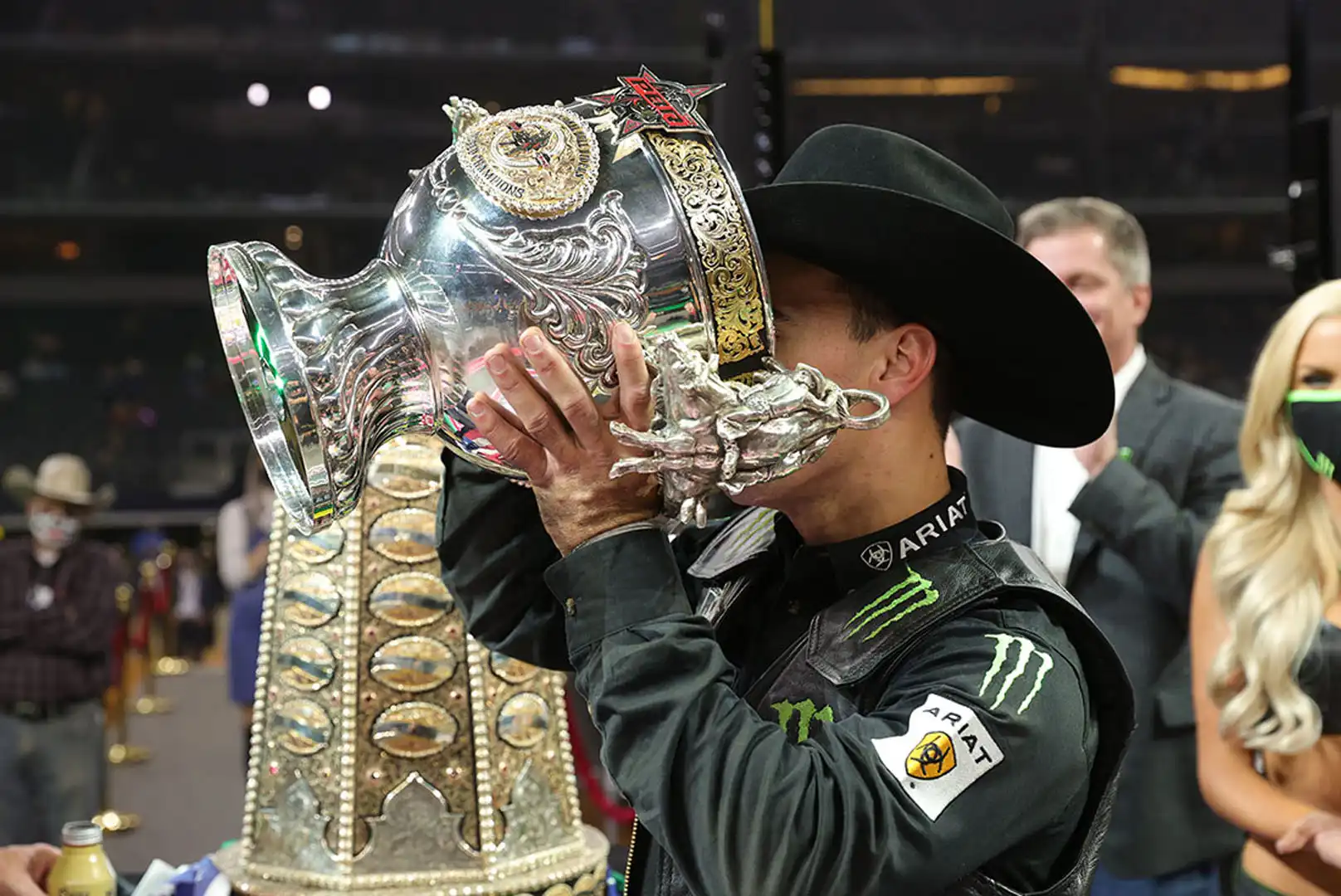 7dab288b-513d-4262-92df-0923efe84cb6