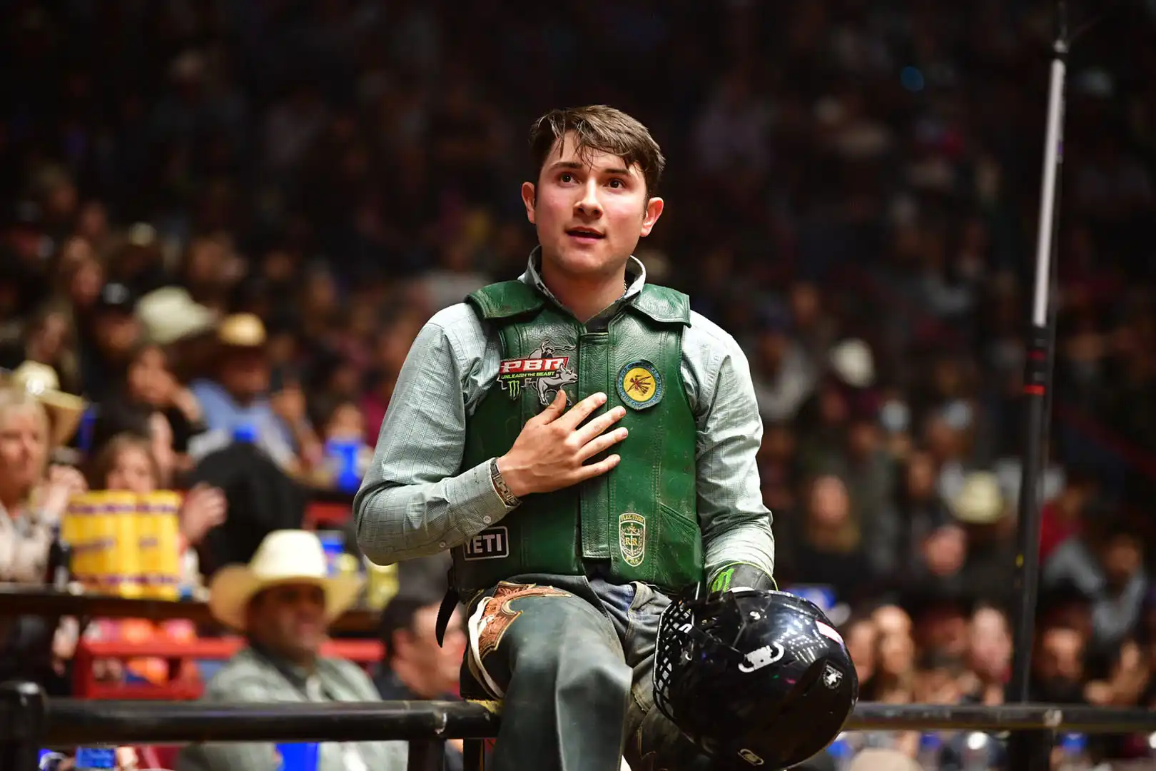 f0829acd-d556-4c6c-80ff-d6f7fd655e7b