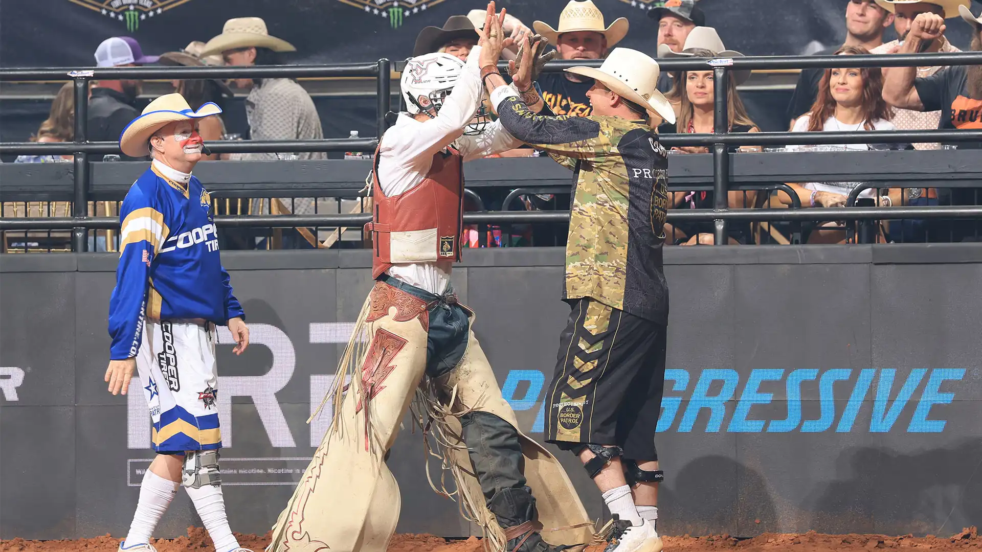 With fourteenth-straight conversion, Hudson Bolton advances to a perfect 7-for-7 during the 2026 PBR World Finals: Unleash The Beast at Dickies Arena