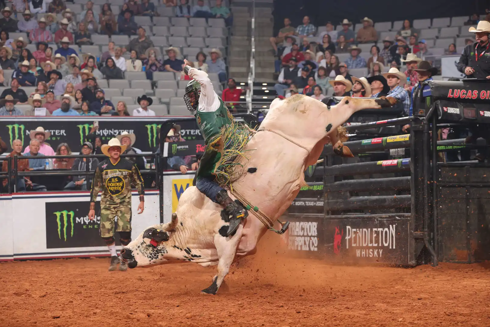 95372125-50d9-4215-8f85-55615ad001fe