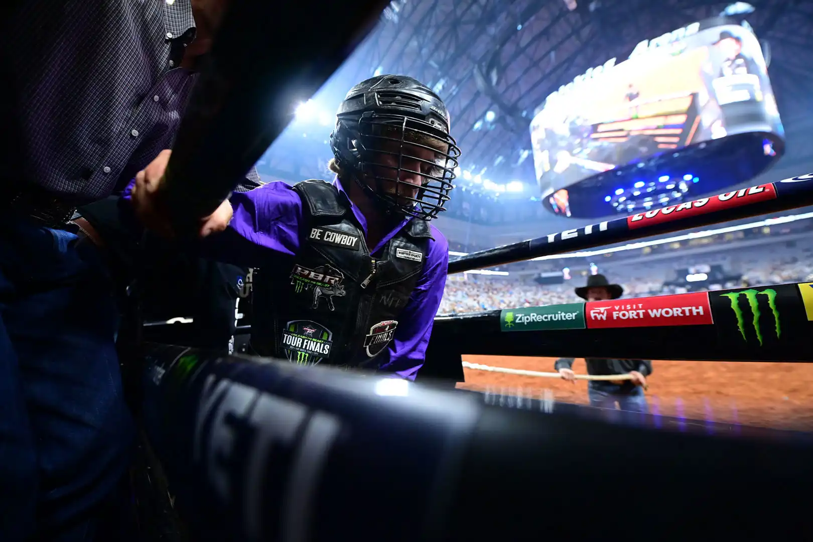 f9b189ae-6e63-4850-af6a-d966d3521980