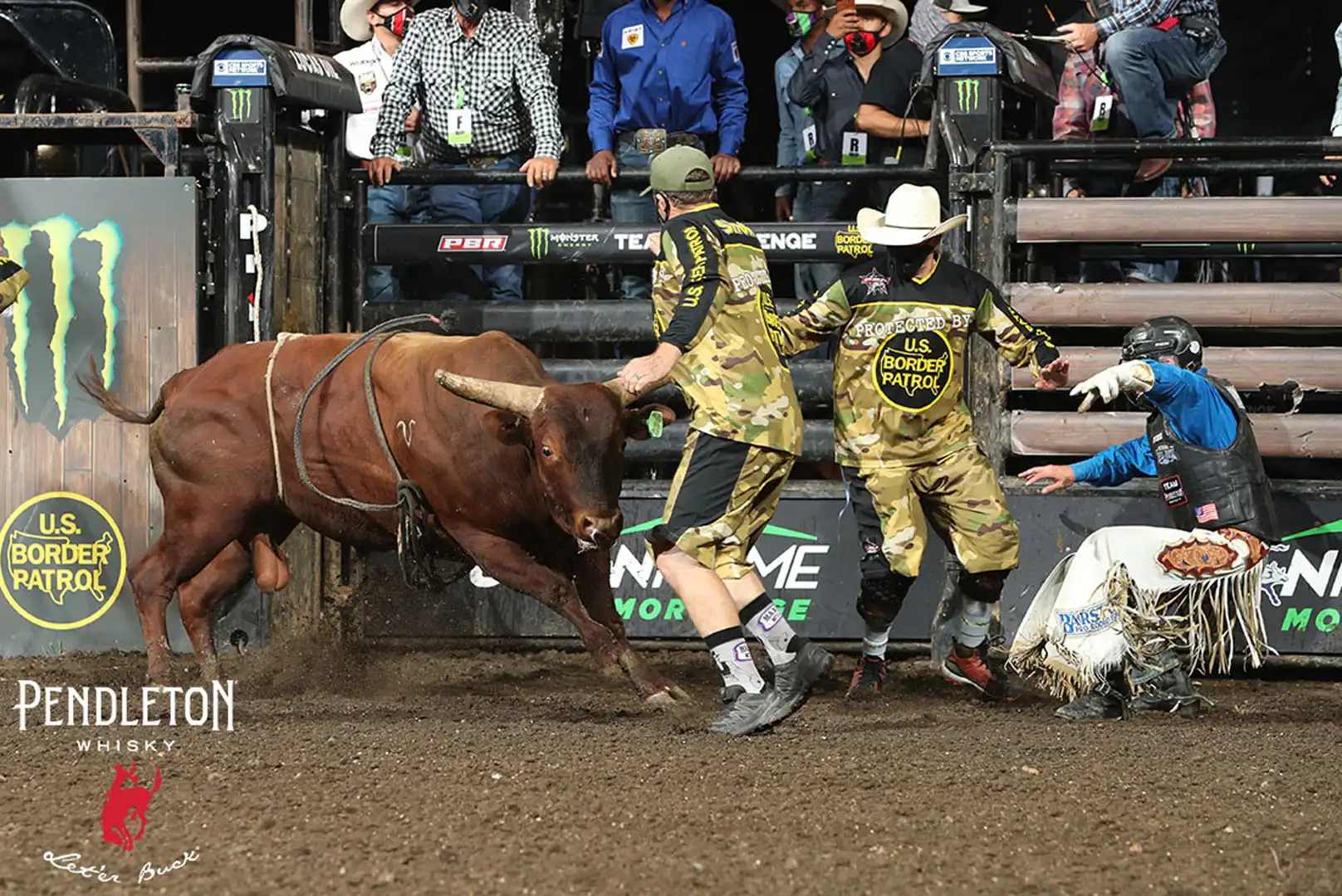 e6caf215-5745-4b11-9b12-a65c7e1abebf