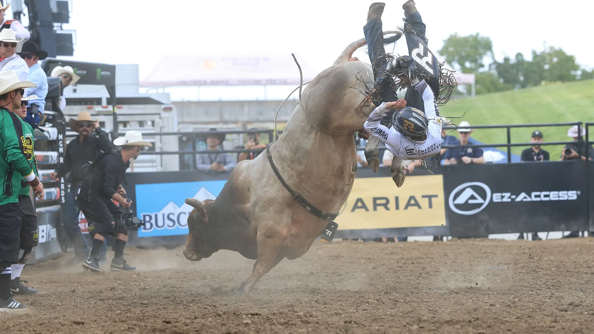 Undefeated: The bulls still perfect in the 2026 PBR Teams season