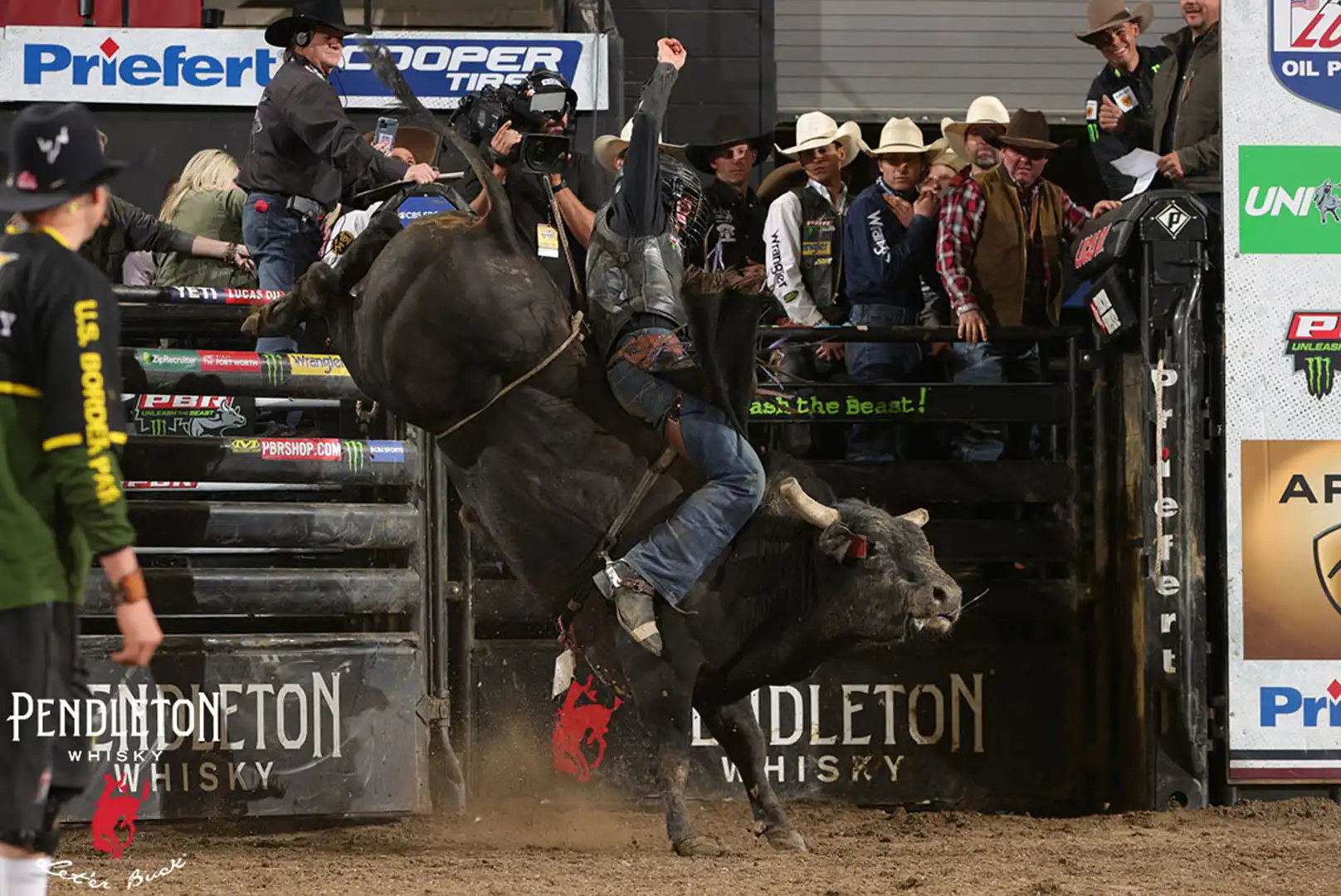 0f518818-9e53-4938-a7a7-baa758333dc3