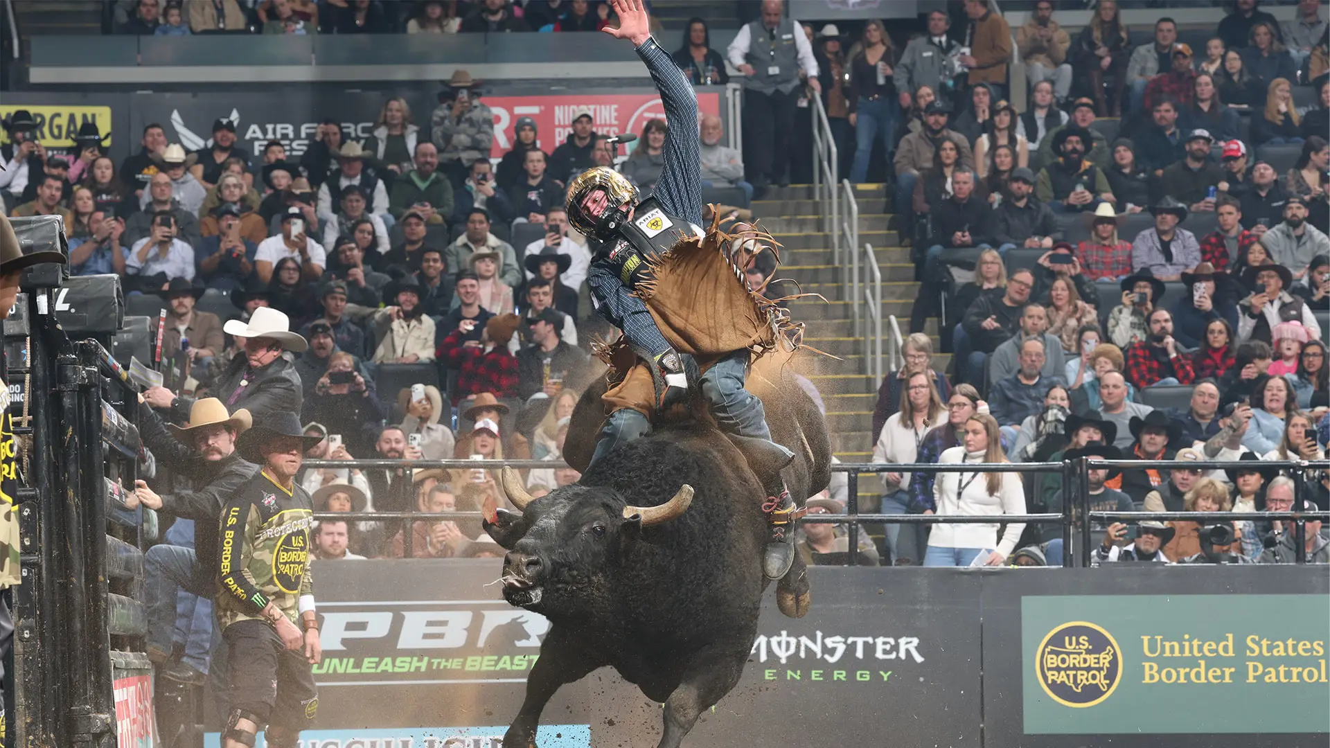 Brady Fielder stays perfect in PBR’s Boston debut, claims event buckle in front of sellout crowd at TD Garden