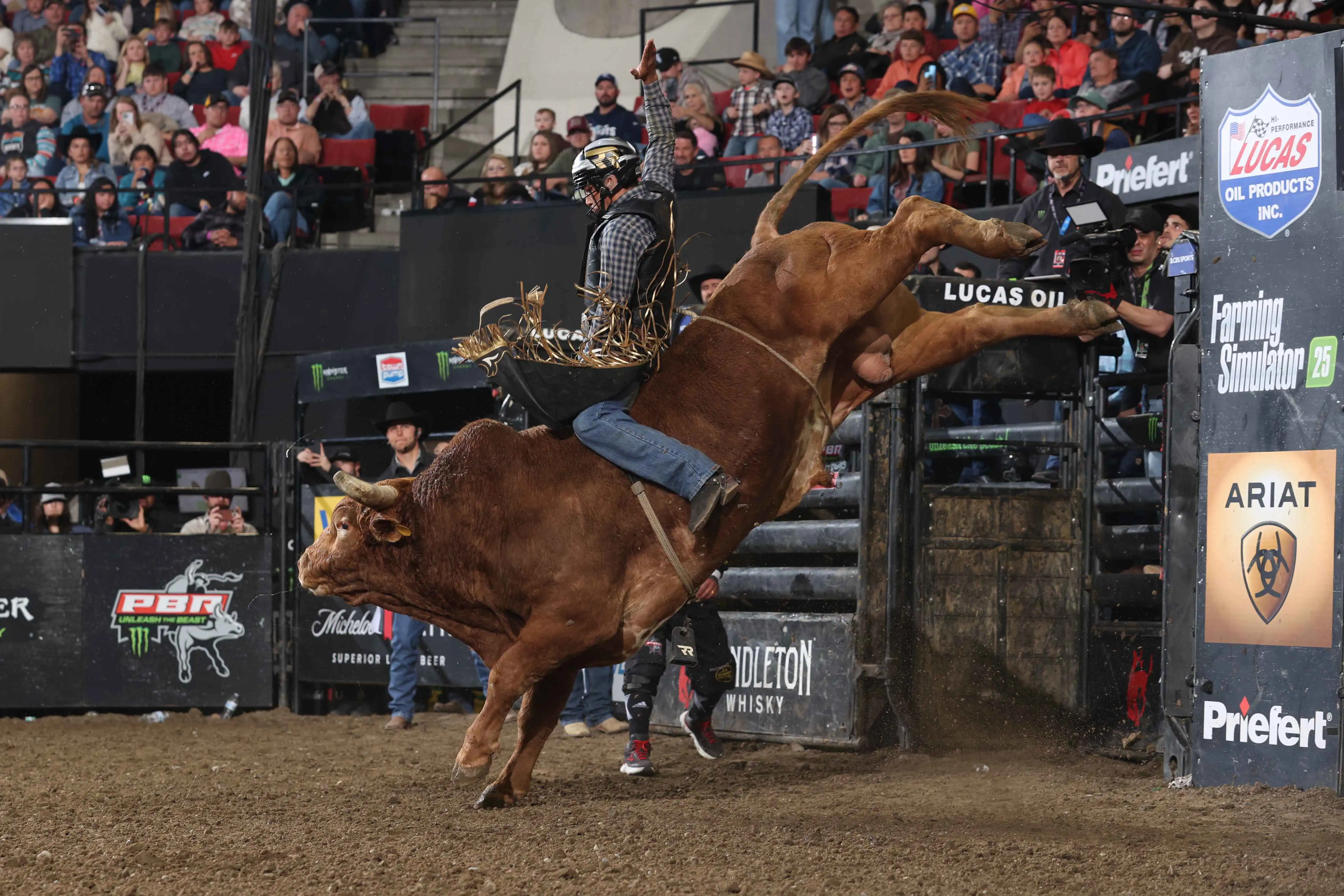 25 LIVE Billings 02 667