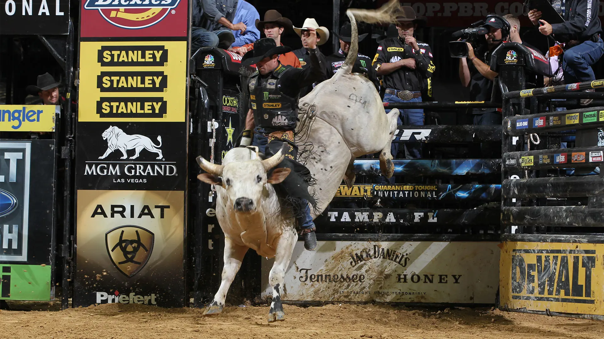 PBR’s premier tour returns to Tampa after a 13-Year hiatus on Jan. 23-24