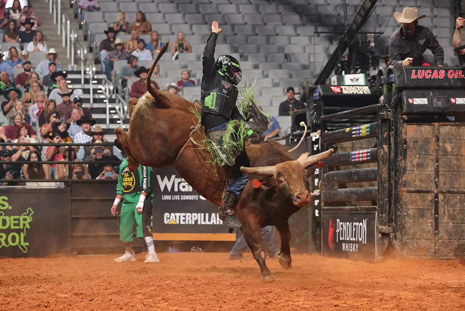 81b51595-2b52-4920-82ae-f19719a92f02