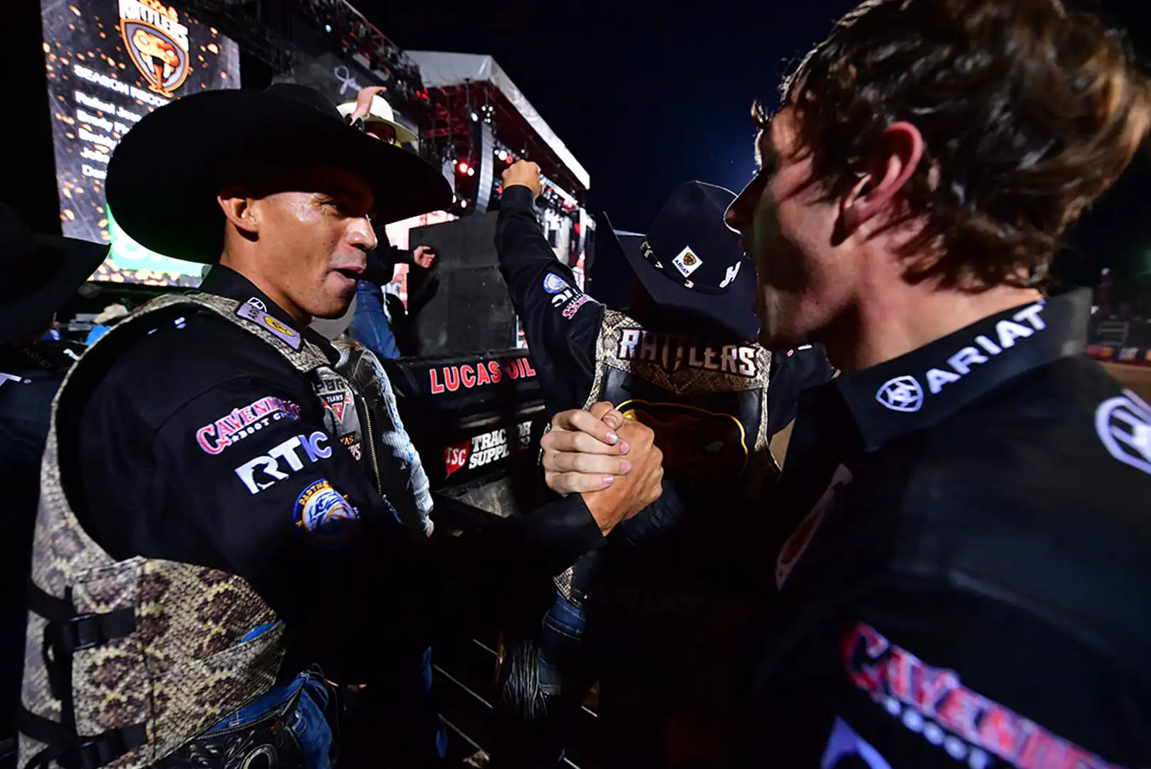 6d7fdb81-71d7-4b6f-aeeb-d15f45f14e97