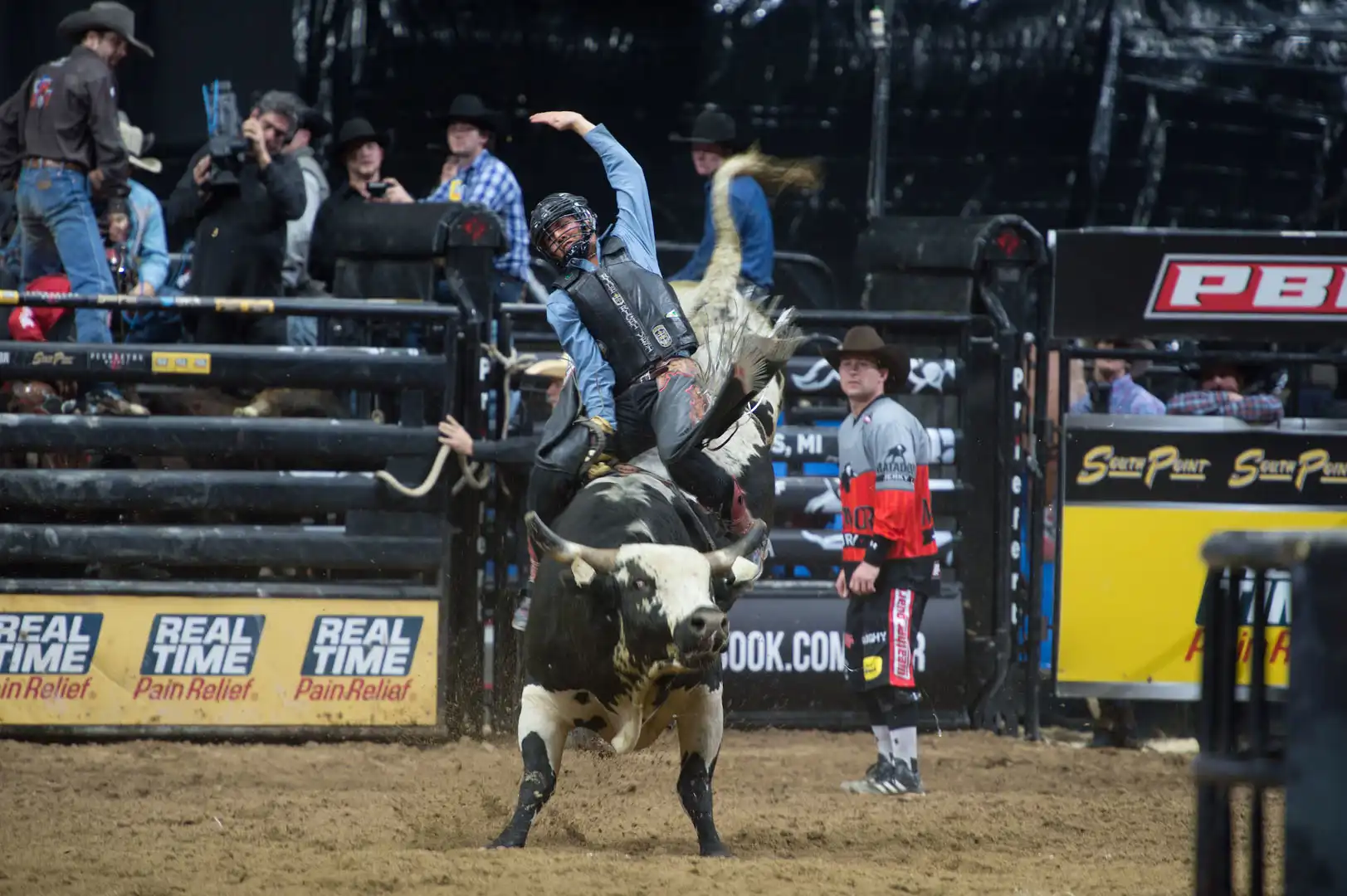 077f34ac-cd49-40b3-ac5b-e9088d88d16f