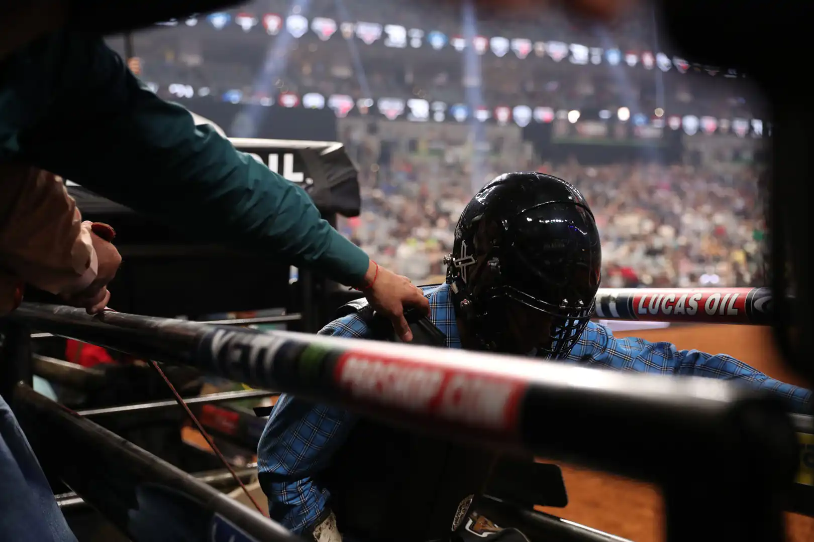 2f38f695-48b5-4c0d-aa28-5e0f3e8afb35